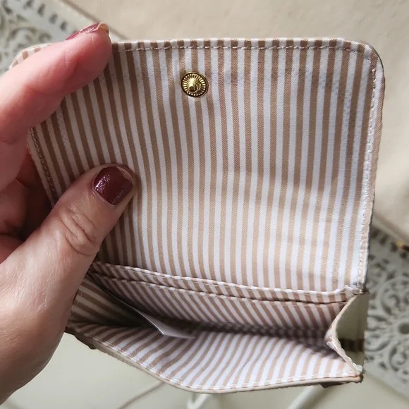 NWOT Nanette Lepore Floral Vegan Leather Purse - Picture 6 of 13